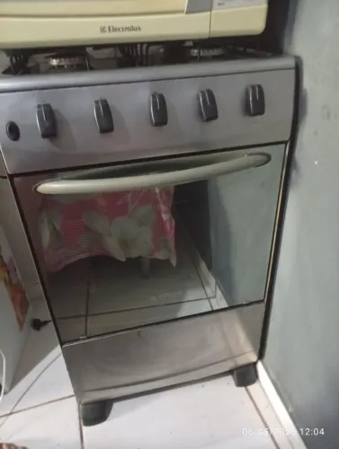 Fogão bom pra usar 