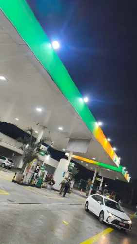Preciso de ajudante 
