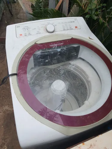 DUAS MÁQUINAS PARA PEÇAS - Lavadora Brastemp 11kg 220v e Secadora Consul