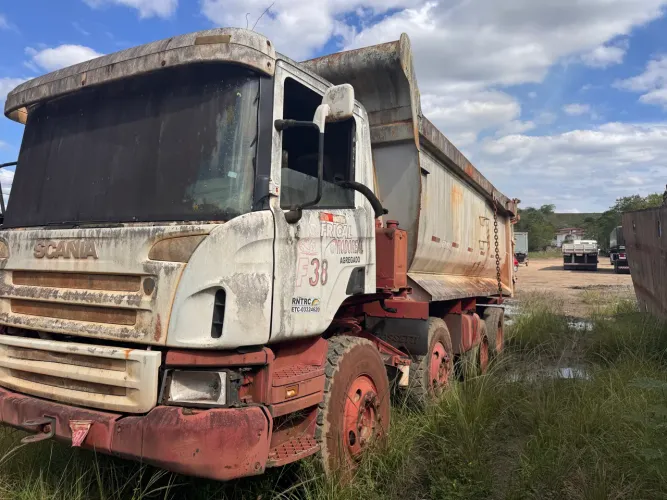 Scania bitruck 2008. R$230 mil OS DOIS CAMINHÕES