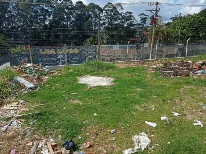 Terreno com 710 m² na Vila Carmosina Itaquera à venda