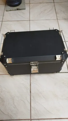 Vendo Baú Braz 55L Traseiro com Suporte