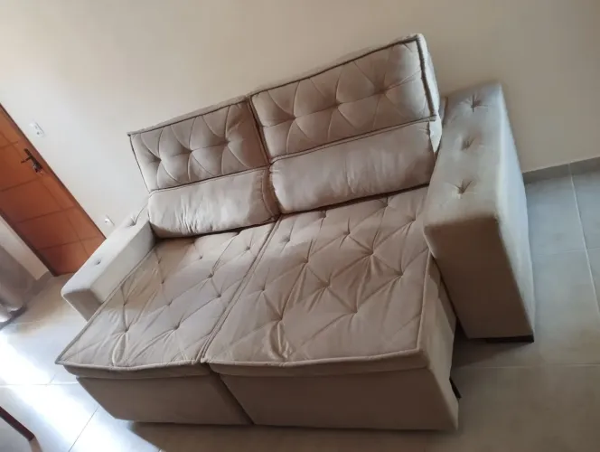 Sofá retrátil