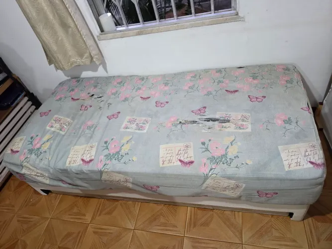 Cama Box Ortobom Solteiro com auxiliar.
