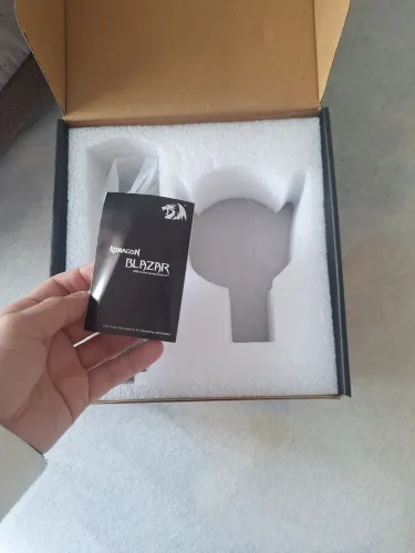 Microfone de mesa gamer
