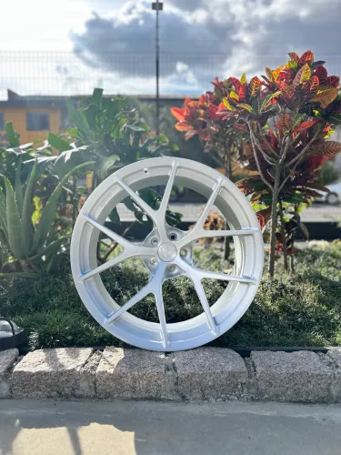 Roda RS6 FORJADA  22