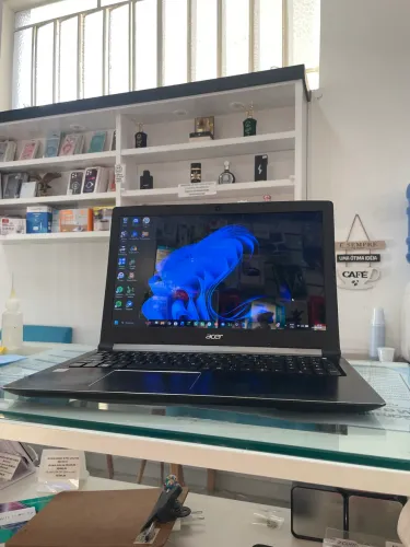 Notebook i5 de sétima geração impecável 12Gb de memoria DDR4 com SSD de 480Gb