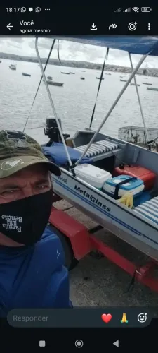 Barco a motor