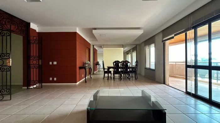 Casa em condomínio - 3 Suítes - Locação e venda - Jardim Irajá