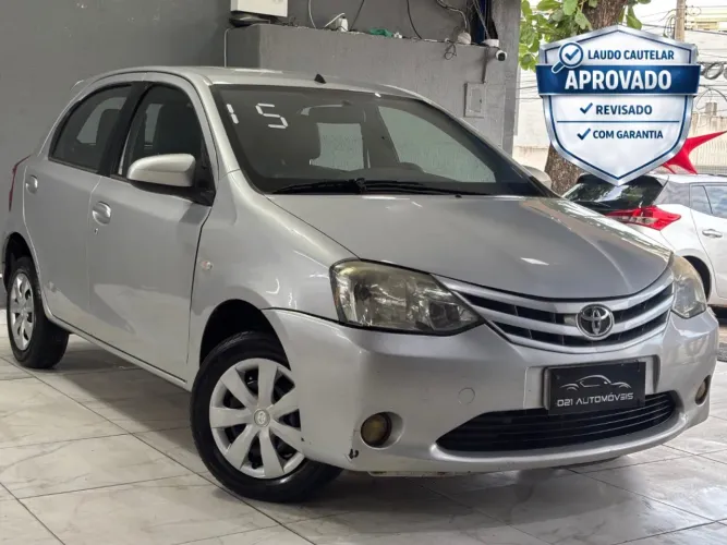Toyota Etios XS 1.5 Flex 16V 5P Mec. 2015