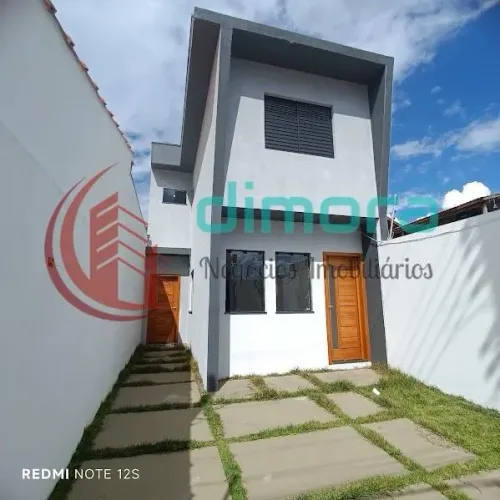 Sobrado para Venda em Mogi das Cruzes, Vila Caputera, 3 dormitórios, 1 suíte, 2 banheiros,