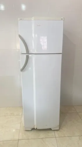 Geladeira DAKO