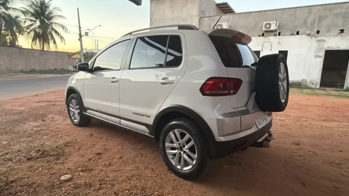 Volkswagen Crossfox I Motion 1.6 T. Flex 16V 5P 2015
