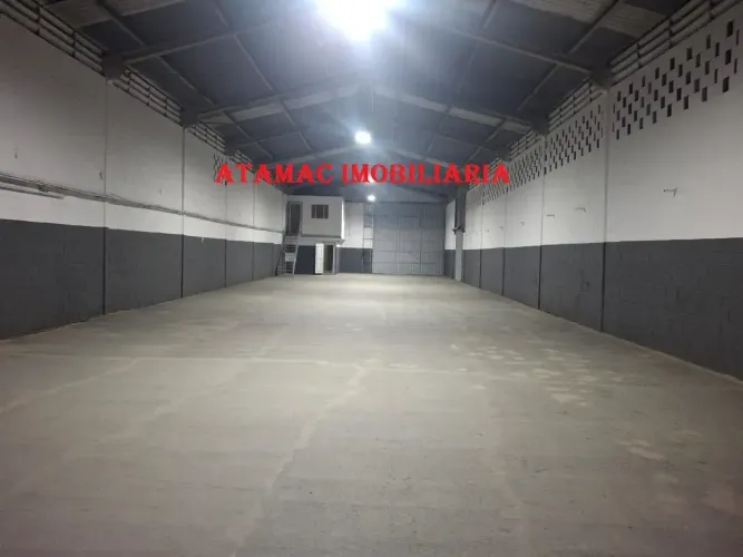 GALPÃO/ ARMAZEM/ DEPOSITO para aluguel tem 750 m2 em Vila Aeroporto - Guarulhos - SP