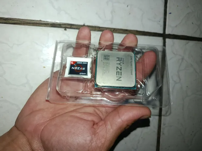 Ryzen 3 2200G