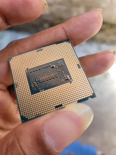 Processador I7 9700K ótimo estado s/ Caixa<br>