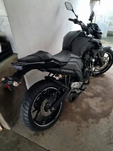 Yamaha FZ25 Fazer 