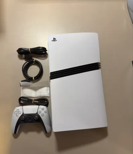 PLAYSTATION 5 PRO 2 TB
