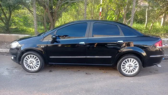 Fiat Linea Absolute 1.9/1.8 Flex Dualogic 4P 2009