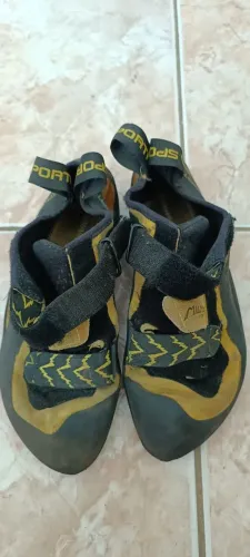 Sapatilha de escalada La Sportiva Miura