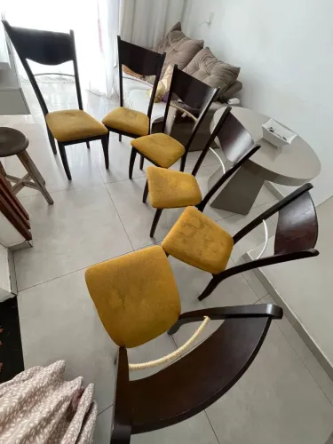 VENDO 6 CADEIRAS MÓVEIS CONQUISTA