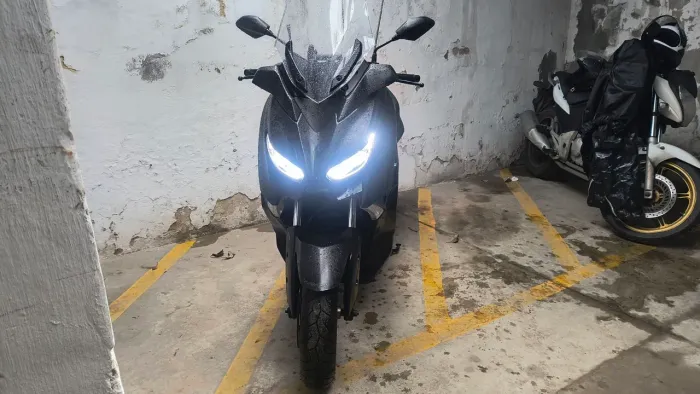 X Max 250 ABS 2021
