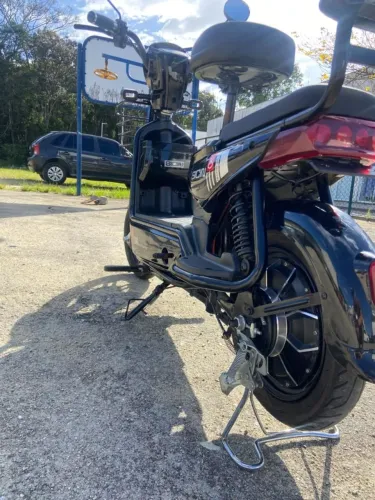 Moto elétrica