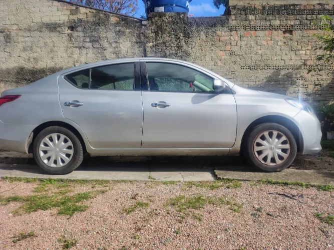 Nissan Versa SV 1.6 16V Flex Fuel 4P Mec. 2014