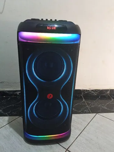 Caixa de som chilli beans Power boost 1300w rms