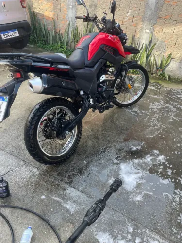 Estou repassando a moto por esse valor que já paguei , consigo fazer procuração no nome