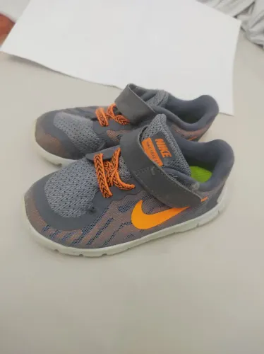 Tênis Nike Tam 24 original