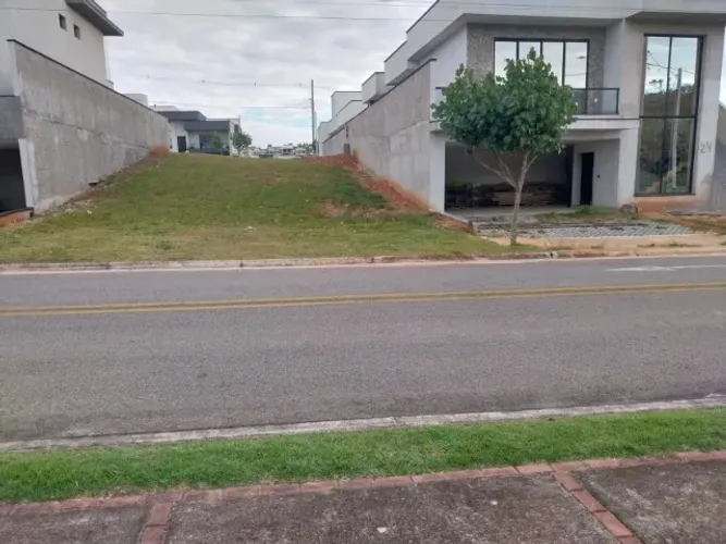 Terreno Condomíneo Cyrela 318m2