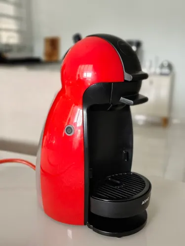 Cafeteira dolce Gusto 