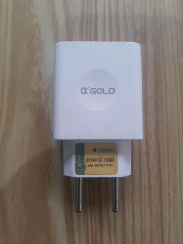 Carregador A Gold ( duas entradas ) de carregamento