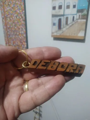 Chaveiro entalhado na madeira(por encomenda)