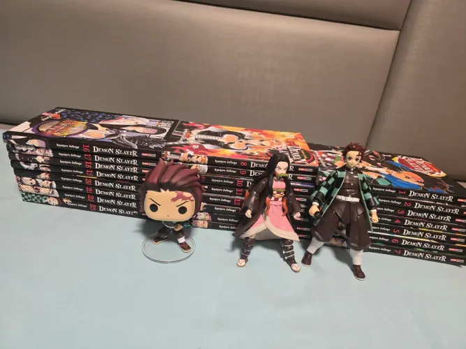 Coleção Completa de Demon Slayer/Kimetsu no Yaiba +Brindes