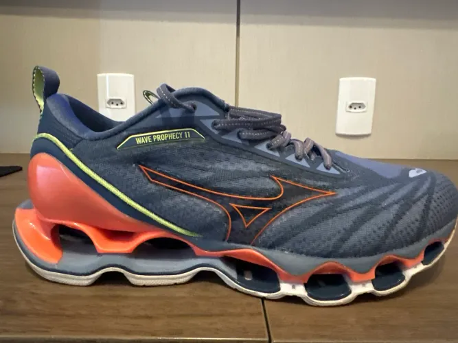 Tênis Mizuno Wave Prophecy 11