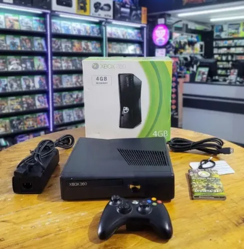 Xbox 360 Slim Completo na Caixa 01 Controle, Cabos e HD Lotado Lotado de Jogos Só os Tops
