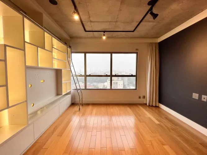 Imóvel para aluguel possui 75 metros quadrados com 2 quartos em Carandiru - São Paulo - SP