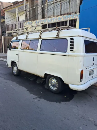 Volkswagen Kombi Standard/ Luxo/ Serie Prata 2002