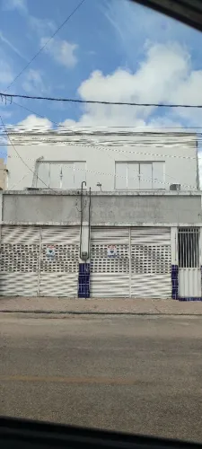 Prédio comercial em Paraipaba