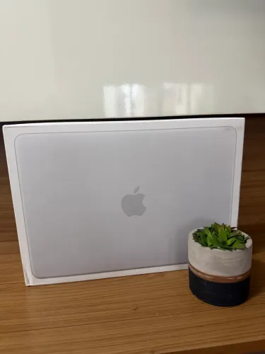 MacBook Neo 8GB / 256GB Silver Novo Lacrado