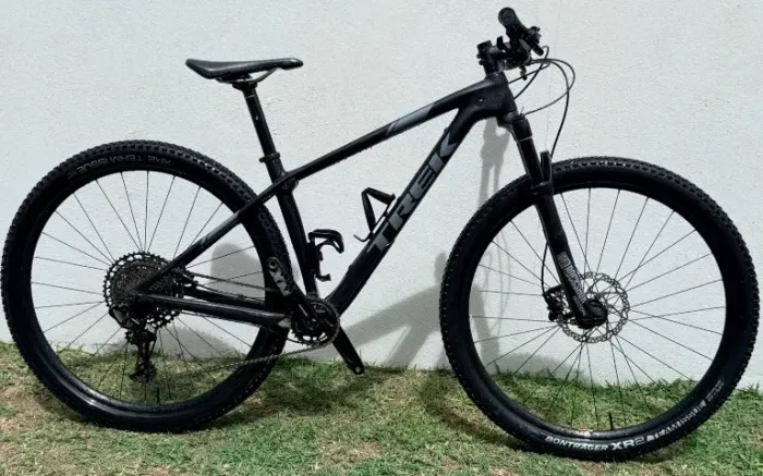 Bike IMPECÁVEL- carbono trek pro 2019 / caliber  9.6 
