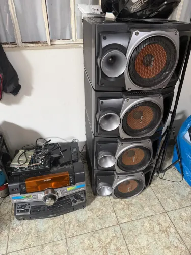 Som sony zux9