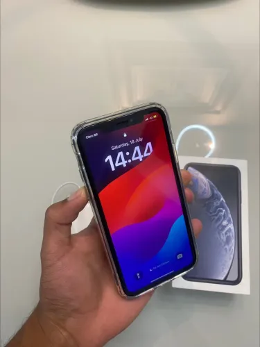 iPhone XR