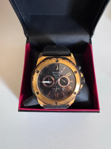 Bulova Marine Star 44mm: cronógrafo robusto, à prova d'água 100m. Conservado. R$ 1.800,00.