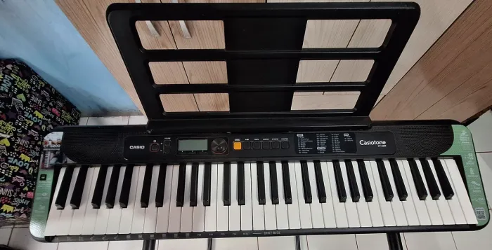 Teclado á venda