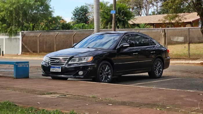 Hyundai Azera GLS 3.3 V6 24V 4P Aut. 2011