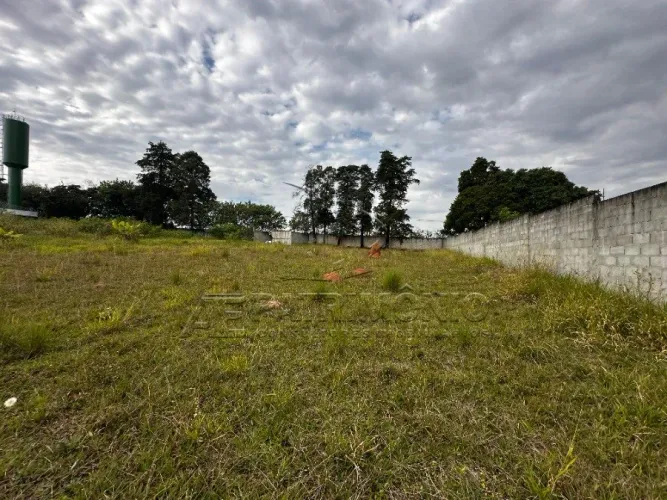Terreno 2.548,96 M² Ipanema das Pedras