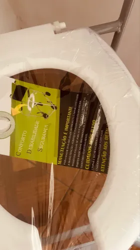Cadeira de banho.